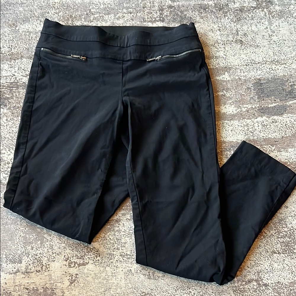 Candie's Black Ankle Pants